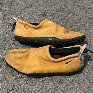 Vintage nike acg moc